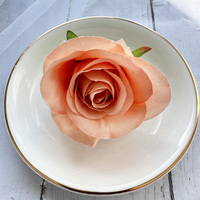 Tête de fleur de rose artificielle MeiQi Nouveaux produits Décoration de mariage polyvalente et économique de haute qualité
