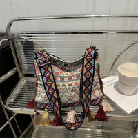 Sac à bandoulière bohème pour femme, motif ethnique, sac à main à franges, sac de voyage léger et décontracté, vente en gros