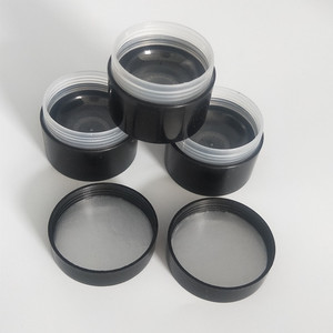 Pot en plastique noir crème de 20g - Product Image 6