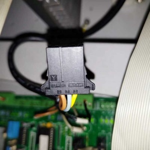 Mitsubishi <span class=keywords><strong>Fanuc</strong></span> 컨트롤러 전원 코드 CP2 24V 전원 커넥터 Y 카드 자동화 애플리케이션용 M70 호스트용 3 홀 - Product Image 5