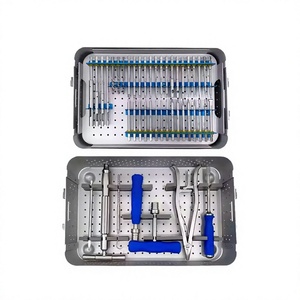 Kit d'instruments chirurgicaux orthopédiques pour l'extraction de vis cassées – Ensemble complet pour la chirurgie traumatique – Acier inoxydable - Product Image 1