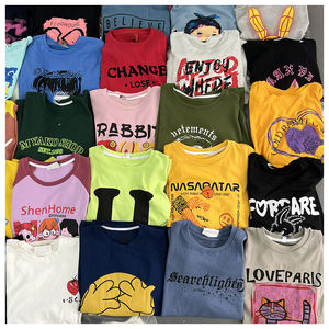 T-shirts en coton à motifs variés en gros, t-shirts imprimés pour femmes et hommes, vêtements en stock, vente en gros d'usine, t-shirts à manches courtes - Product Image 6