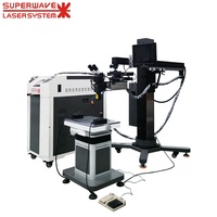 Machine de soudage robotisée multi-axes à fibre laser avec une puissance de 2000 W pour moules de fonderie sous pression