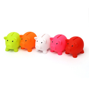 Salvadanaio a Forma di Maialino in PVC, Personalizzabile con Logo, Piccolo Salvadanaio Decorativo per Casa e Bambini - Product Image 2