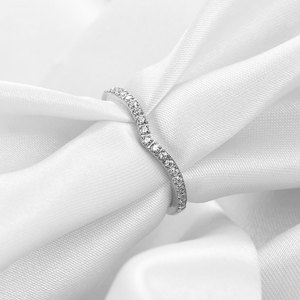 Heart Shape Diamond <b>Ring</b> 2mm Thin Band Pave Setting Women's Fashion Jewelry Gift Index <b>Finger</b> <b>Ring</b> Steel Gold Color - Product Image 2