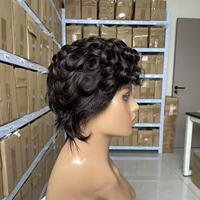 Perruques Courtes Bouclées Noires Brésiliennes à Prix de Gros pour Femmes Noires, Cheveux Remy Naturels Volumineux, Densité 150%, Lace Front