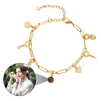 Bracelets à pampilles personnalisés avec projection photo « Je t'aime » – Cadeaux d'anniversaire tendance plaqués or/argent avec zircon