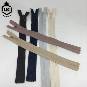 LanKe Venta al por mayor No.3 Estuche de almacenamiento invisible Cremallera Cinta invisible Cremallera de <span class=keywords><strong>nylon</strong></span> para ropa Vestidos Prendas - Product Image 2