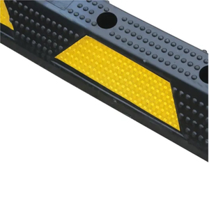 Prix usine 4 trous 750mm caoutchouc voiture <span class=keywords><strong>béton</strong></span> roue arrêt Parking équipement voiture caoutchouc Parking bouchon - Product Image 5