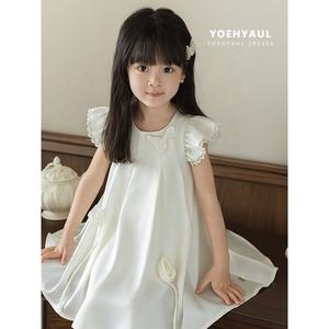YOEHYAUL X4392 Abiti Estivi Personalizzati di Alta Qualità per Bambine, <span class=keywords><strong>Vestito</strong></span> Bianco con Fiori 3D e Farfalle, Elegante Abito in Raso per Bambine - Product Image 2