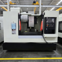 Centre d'usinage vertical CNC VMC1160 à rigidité élevée pour le travail des métaux, avec broche BT40, directement de l'usine