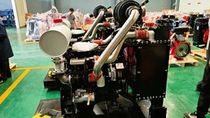 Motor 4BTA de 4 Cilindros Refrigerado por Agua de 100 HP, Serie B - Compacto y Eficiente, Cilindrada de 100-200 HP, 3.9L / 5.9L - Product Image 2