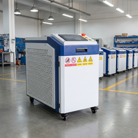 Machine de nettoyage au laser à fibre OEM ODM personnalisée pour l'industrie, 2000W 3000W, automatique, grande surface, pour le décapage de peinture sur métal, 1500W