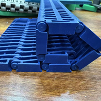 Bandes modulaires personnalisables, courroies maillées à pas de 27,2 mm, convoyeurs à grille plate pour les usines de transformation alimentaire, systèmes de convoyage