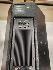 Enceinte active pleine gamme RM10.1A avec amplificateur intégré, idéale pour les événements en plein air, les mariages, les soirées DJ et les discours publics - Product Image 5