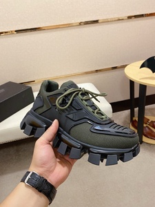 Zapatos casuales de alta calidad especialmente diseñados por diseñadores de moda, con suelas gruesas y cómodos de usar, ideales para ocasiones informales. - Product Image 2
