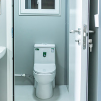 Toilettes mobiles modernes portables pour camping extérieur, salle de bain écologique durable, utilisation hospitalière, douche extérieure intérieure préfabriquée