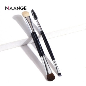 MAANGE <span class=keywords><strong>precio</strong></span> al por mayor 2 uds <span class=keywords><strong>brochas</strong></span> de sombra de <span class=keywords><strong>ojos</strong></span> de doble extremo logotipo personalizado delicado juego de <span class=keywords><strong>brochas</strong></span> de maquillaje - Product Image 3