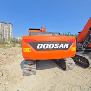Экскаватор Doosan DX225: Кабина экскаватора Doosan в отличном состоянии, в продаже - Product Image 6