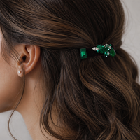Accessoire Cheveux Vintage en Velours Français pour Fêtes et Mariages - Barrette Latérale Scintillante Ornée de Pierres Précieuses Multifacettes - Vente en Gros