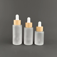Botol Serum Wajah Kaca Frosted dengan Pipet Tetes, Kosong, Model Flat Shoulder, Ukuran 15ml 20ml 30ml 50ml 60ml 1oz, Mewah, dari Bahan Bambu, untuk Minyak Esensial Rambut