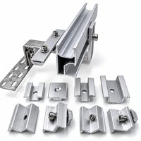 Composants de montage solaire en aluminium : Rail, support à fente, pince de fixation intermédiaire, boulon à six pans creux pour l'installation sur toiture en tuiles