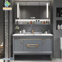 Ensemble de meubles de salle de bain en bois massif moderne OEM avec miroir, montage mural, utilisation en chambre à coucher et en entrepôt, bar à domicile, hôpital, atelier, salle à manger
