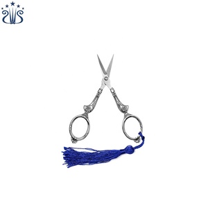 Tijeras exquisitas + Tubo de almacenamiento de agujas + punzón + hilo de aguja + juego de tijeras Vintage de <span class=keywords><strong>dedal</strong></span> - Product Image 4