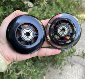 Ruedas de patín en línea de 80mm, 72mm, 76mm, 80mm, ruedas blancas de <span class=keywords><strong>PU</strong></span>, ruedas de rodillos para interiores y exteriores - Product Image 2