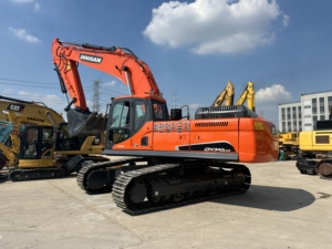 2024 Model Used Doosan DX340LCA 34 ton Crawler Excavator Low Price Doosan Middle Size <b>Digger</b> - Product Image 2