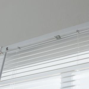Mini persianas inalámbricas de 1 ", persianas de vinilo blanco, persianas de ventana con filtrado de luz Horizontal para ventanas de interior - Product Image 4