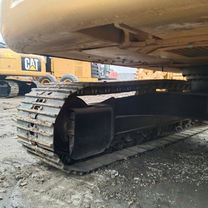 รถขุด CAT313D ขนาด 13 ตัน พร้อมบุ้งกี๋ขุดขนาด 0.65 ลูกบาศก์เมตร รถขุดตีนตะขาบ CAT313D มือสอง - Product Image 6