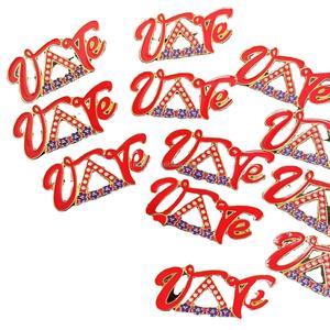 MASSGE SCHNEIDER TES Delta Theta Sorority Triangle Lila Violete Dreieck VOTE Wappen Broschen Anstecknadel - Product Image 1