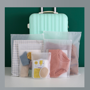 Sac d'emballage en PE à fond carré, transparent givré, avec fermeture éclair, imperméable, recyclable, de haute qualité, nouveau, vente en gros, personnalisé - Product Image 6