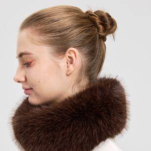 オールシーズン対応の女の子用フェイクファースカーフ、厚手の暖かいファー襟付きネックウォーマー、ファッショナブルな冬用アクセサリー、ネックゲイター - Product Image 2