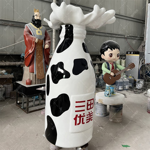 Escultura de Botella de Leche de Fibra de Vidrio Pintada, Decoración para Exteriores, Columna de Entrada de Edificio, Modelo Personalizado - Product Image 4