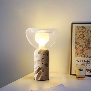 Lampada <span class=keywords><strong>da</strong></span> Tavolo in Terrazzo Stile Designer Moderno Minimalista Lampada <span class=keywords><strong>da</strong></span> Comodino di Alta Gamma Decorativa <span class=keywords><strong>da</strong></span> Bancone Regalo Piccola Lampada <span class=keywords><strong>da</strong></span> Tavolo - Product Image 1