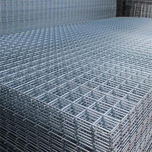 Fabrika doğrudan tedarik sağlam dayanıklı 25*25mm sıcak daldırma galvanizli hayvan kafesi kaynaklı örgü üniforma örgü delik kesme çiftlik çiti - Product Image 1