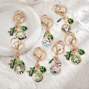 Porte-clés Panda Style Chinois - Breloque Mignonne en Bambou et Alliage Métallique, Pendentif de Sac d'Inspiration Asiatique, Accessoire Cadeau en Gros - Product Image 6