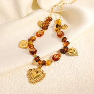 Collar con Cuentas en Forma de Corazón, Chapado en Oro de 18k, Cadena de Aleación de Zinc, Joyería para Otoño e Invierno - Product Image 4