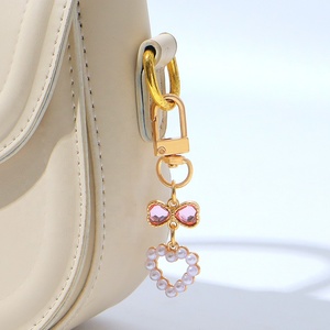 Rantai tas warna emas modis dengan liontin hati mutiara kupu-kupu kristal elegan aksesori tas DIY lucu untuk wanita dan anak perempuan - Product Image 5
