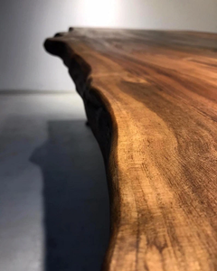 Table à manger élégante en finition noyer brun foncé, conçue pour une salle à manger stylée, construction durable et pièce maîtresse parfaite. - Product Image 6