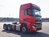 Camion tracteur Shacman Delong X3000 6x4 500HP Euro 5, pour le transport de grue à tour XCMG, puissance haute performance et conduite confortable