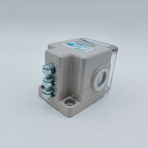 Interruptor de límite combinado Changzheng JW2-11Z/3/5 AC380V 3A para torno CNC, fresadora y rectificadora - Product Image 3