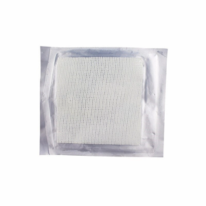 Tampons de pansement médicaux jetables 70% viscose 4 plis 10cm x 10cm éponge <span class=keywords><strong>non</strong></span> <span class=keywords><strong>tissée</strong></span> compresser des écouvillons de gaze stériles - Product Image 3