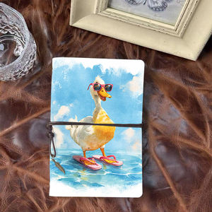 Cahier A6 de style vintage avec fermeture à cravate 160 pages Cadeau de notes de réunion idéal pour les partenaires franchisés avec canard portant <span class=keywords><strong>Sungl</strong></span> - Product Image 1