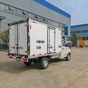 Camion frigorifique léger Foton, mini-fourgonnette congélateur, manuel, neuf, essence, pour aliments surgelés et produits laitiers, livraison urbaine en chaîne du froid - Product Image 2