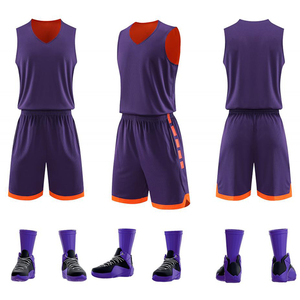 Commande en gros d'uniformes de basket-ball personnalisés imprimés, ensemble de maillots et shorts légers anti-transpiration pour l'entraînement des équipes professionnelles - Product Image 4