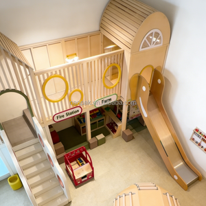 Équipement de jeu intérieur en bois <span class=keywords><strong>neutre</strong></span> pour enfants, maisonnette interactive sensorielle avec toboggan et fenêtre pour jeux de rôle, idéale pour les cafés ludiques, centres commerciaux et écoles - Product Image 3