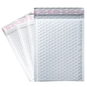 Wholesale High Quality Eco Friendly Waterproof Matte White Bubble Mailer Bags For Packing Articles